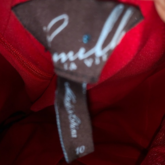 Beautiful Red Dress size 10 - Picture 7 of 8